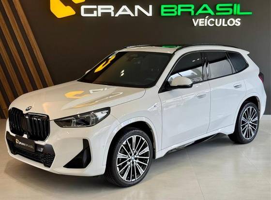 BMW X1 2.0 16V TURBO GASOLINA SDRIVE20I M SPORT STEPTRONIC BMW X1 2.0 16V TURBO GASOLINA SDRIVE20I M SPORT STEPTRONIC